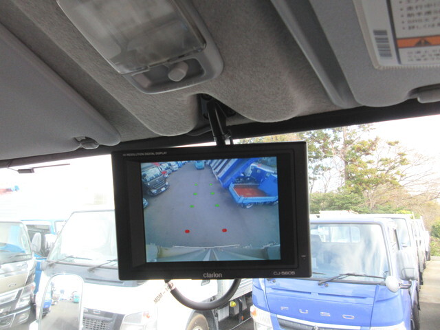 三菱ふそうキャンターアルミバン小型（2t・3t）[写真14]