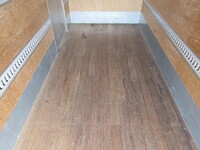 三菱ふそうキャンターアルミバン小型（2t・3t）[写真28]