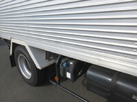 三菱ふそうキャンターアルミバン小型（2t・3t）[写真35]