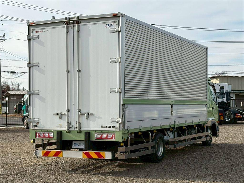 三菱ふそうファイターアルミウイング中型（4t）[写真03]