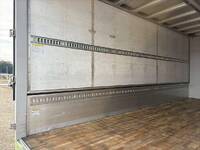 三菱ふそうファイターアルミウイング中型（4t）[写真09]