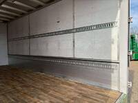 三菱ふそうファイターアルミウイング中型（4t）[写真10]