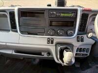 三菱ふそうキャンターアルミバン小型（2t・3t）[写真22]