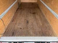 三菱ふそうキャンターアルミバン小型（2t・3t）[写真09]