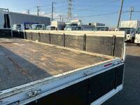 いすゞフォワード平ボディ中型（4t）[写真11]