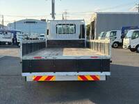 いすゞフォワード平ボディ中型（4t）[写真14]