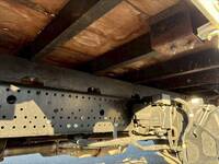 いすゞフォワード平ボディ中型（4t）[写真15]