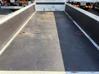 日野デュトロ平ボディ小型（2t・3t）[写真13]