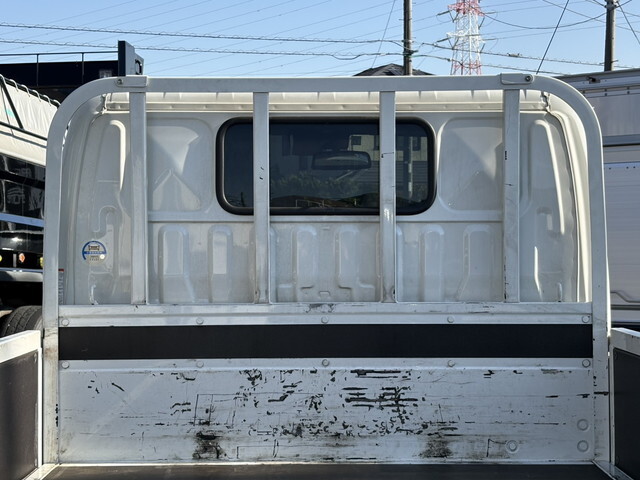 日野デュトロ平ボディ小型（2t・3t）[写真13]