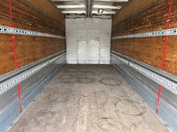 三菱ふそうファイターアルミウイング中型（4t）[写真12]