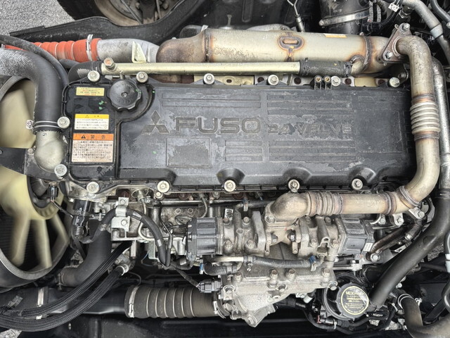 三菱ふそうファイターアルミウイング中型（4t）[写真29]