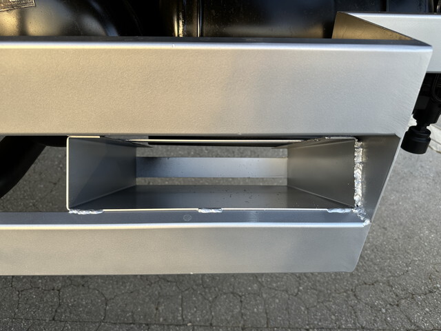 三菱ふそうファイターセルフクレーン3段増トン（6t・8t）[写真27]