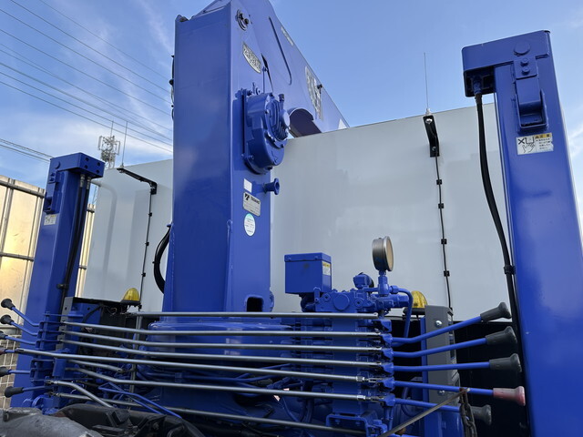 三菱ふそうファイターセルフクレーン3段増トン（6t・8t）[写真32]