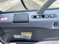 三菱ふそうファイターセルフクレーン3段増トン（6t・8t）[写真36]