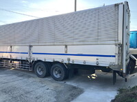 日野プロフィアアルミウイング大型（10t）[写真02]