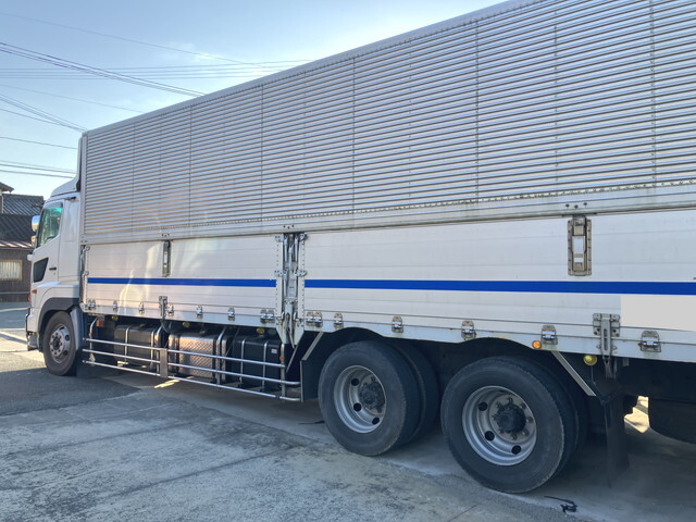 日野プロフィアアルミウイング大型（10t）[写真04]