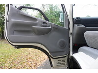 トヨタダイナ平ボディ小型（2t・3t）[写真30]