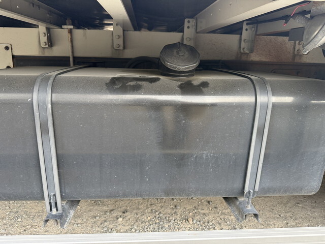 日野レンジャーアルミウイング中型（4t）[写真23]