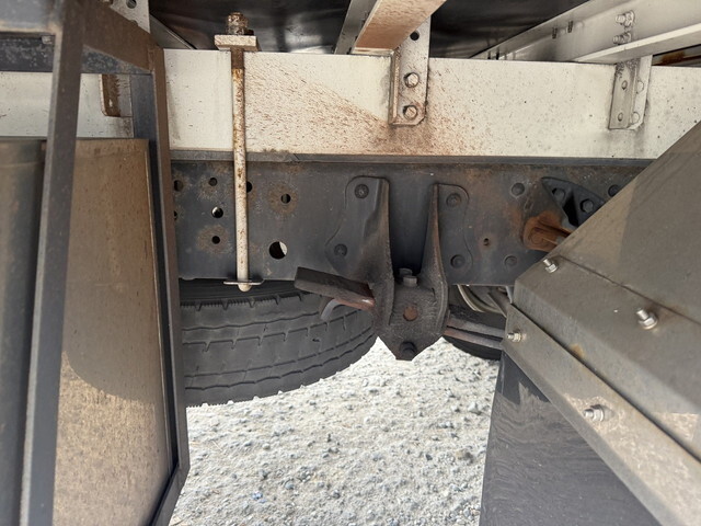 日野レンジャーアルミウイング中型（4t）[写真27]