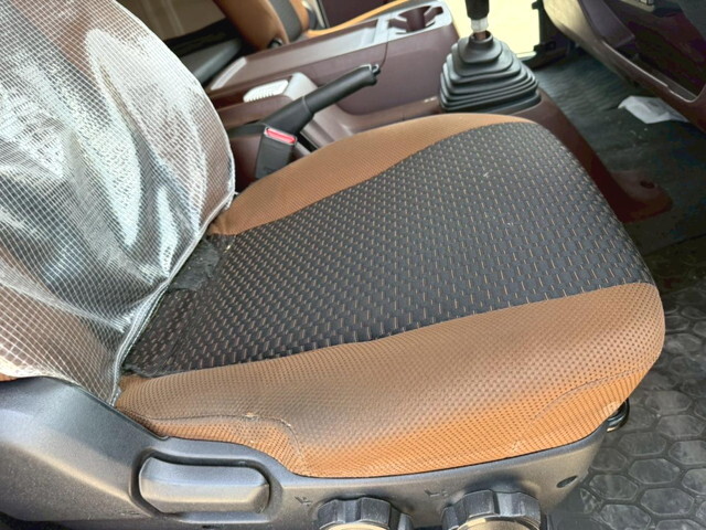 日野レンジャーアルミウイング中型（4t）[写真16]