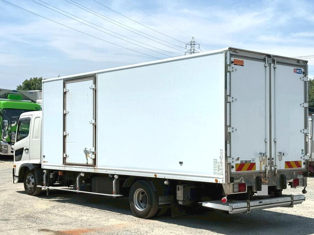 日野レンジャーアルミウイング中型（4t）[写真02]