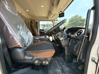 日野レンジャーアルミウイング中型（4t）[写真23]