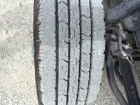 三菱ふそうキャンター平ボディ小型（2t・3t）[写真14]