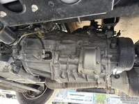 三菱ふそうキャンター平ボディ小型（2t・3t）[写真16]