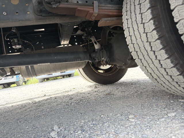 三菱ふそうキャンター平ボディ小型（2t・3t）[写真18]