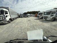 三菱ふそうキャンター平ボディ小型（2t・3t）[写真39]