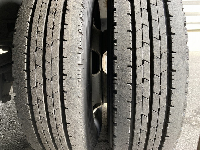 いすゞエルフアルミバン小型（2t・3t）[写真14]