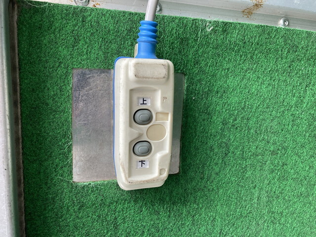 いすゞエルフアルミバン小型（2t・3t）[写真27]