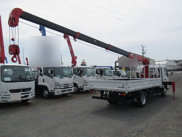 三菱ふそうキャンタークレーン4段小型（2t・3t）[写真11]