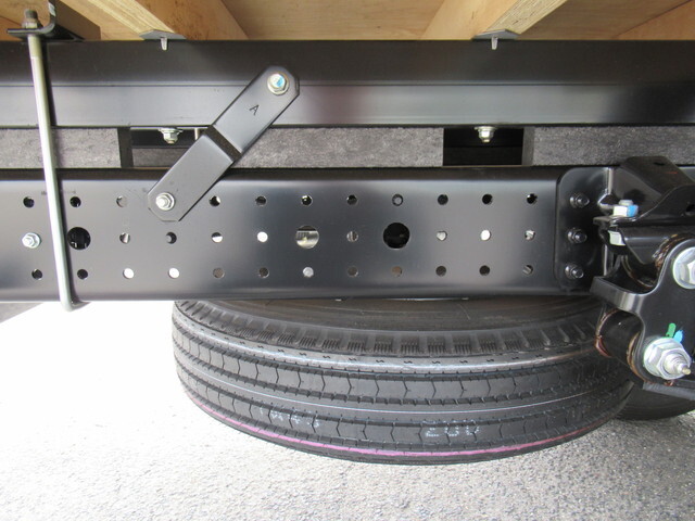 三菱ふそうキャンタークレーン4段小型（2t・3t）[写真16]