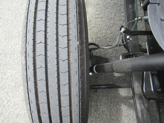 三菱ふそうキャンタークレーン4段小型（2t・3t）[写真30]