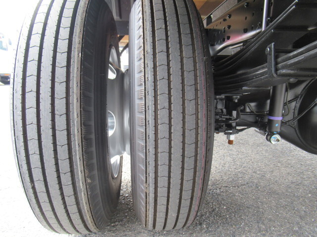 三菱ふそうキャンタークレーン4段小型（2t・3t）[写真32]