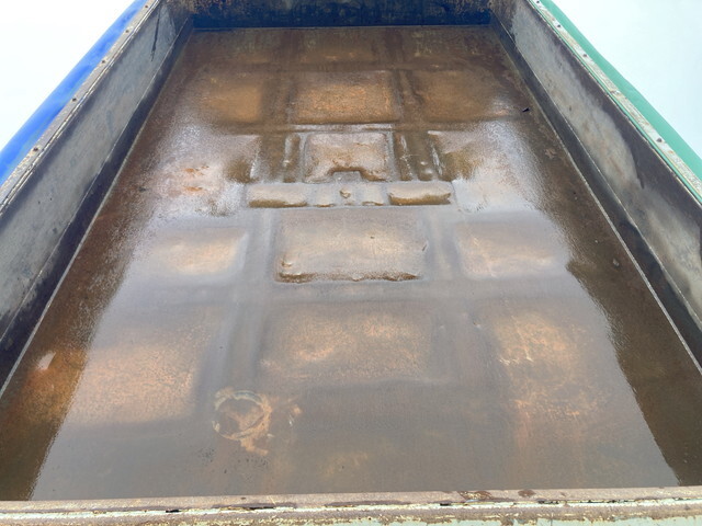 三菱ふそうキャンターダンプ小型（2t・3t）[写真11]