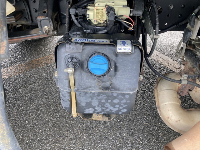 三菱ふそうキャンターダンプ小型（2t・3t）[写真20]