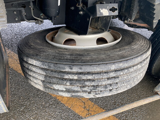 三菱ふそうキャンターダンプ小型（2t・3t）[写真21]