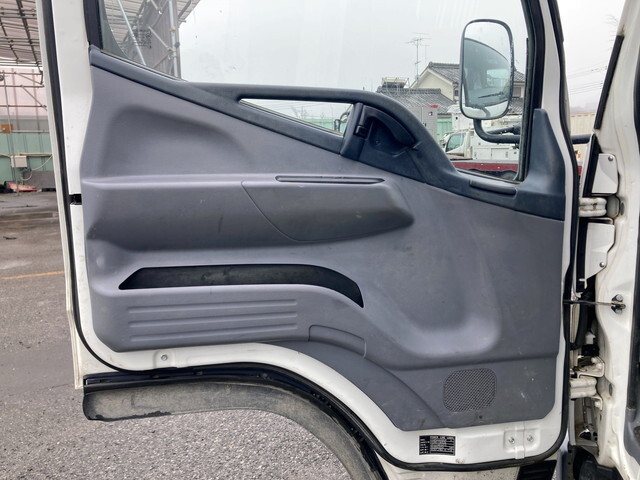 三菱ふそうキャンターダンプ小型（2t・3t）[写真26]