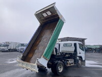 三菱ふそうキャンターダンプ小型（2t・3t）[写真02]