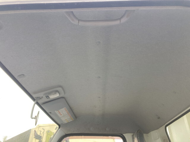 三菱ふそうキャンターダンプ小型（2t・3t）[写真32]