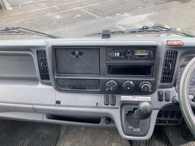 三菱ふそうキャンターダンプ小型（2t・3t）[写真35]