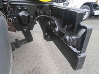 いすゞエルフコンテナ専用車小型（2t・3t）[写真16]