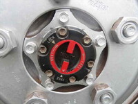 いすゞエルフコンテナ専用車小型（2t・3t）[写真24]