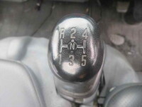 いすゞエルフコンテナ専用車小型（2t・3t）[写真35]