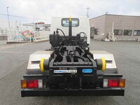 いすゞエルフコンテナ専用車小型（2t・3t）[写真08]