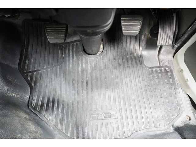 三菱ふそうキャンターダンプ小型（2t・3t）[写真31]