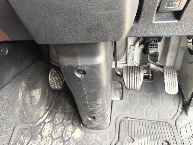 日野プロフィアアルミウイング大型（10t）[写真30]