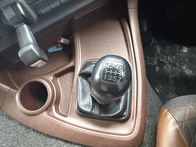 日野プロフィアアルミウイング大型（10t）[写真32]